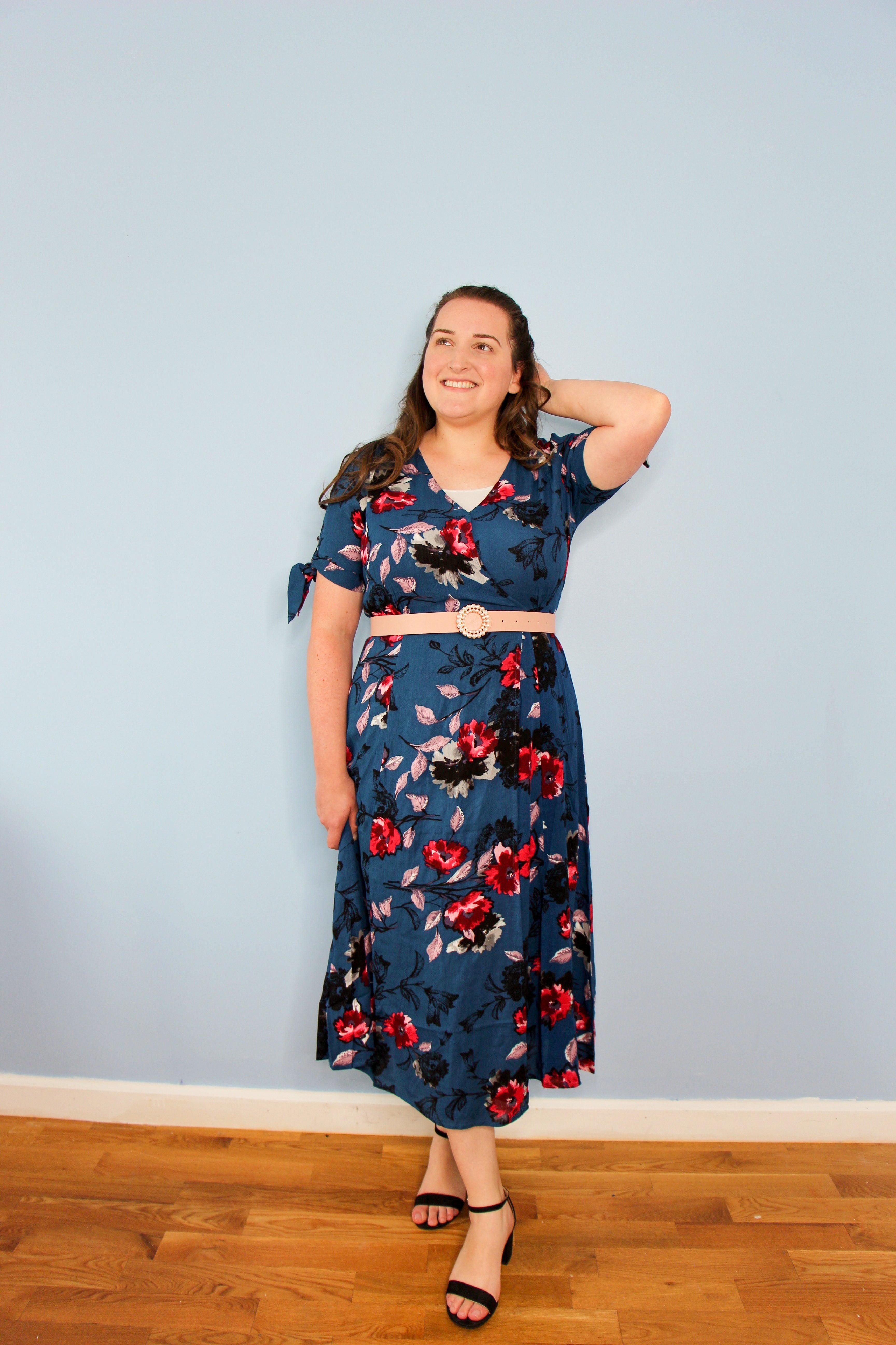 floral dress, maternity dress, fall dress, blue dress, modest dress, modest clothing, modbella, shopmodbella, wrap dress
